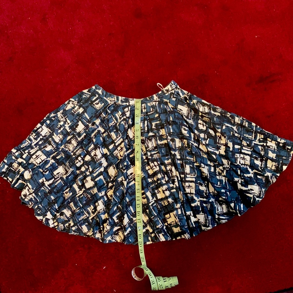Circle Skirt - Knee Length, Fun Pattern! - image 1